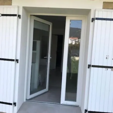 Studio Neuf Bord De Mer Avec Piscine شقة
