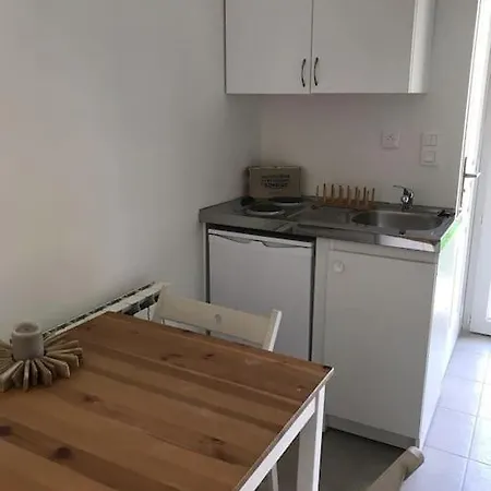 Studio Neuf Bord De Mer Avec Piscine Daire *